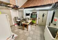 Zweifamilienhaus mit Innenhof, Garagen und Erweiterungspotenzial Nähe Stift Göttweig bei Krems