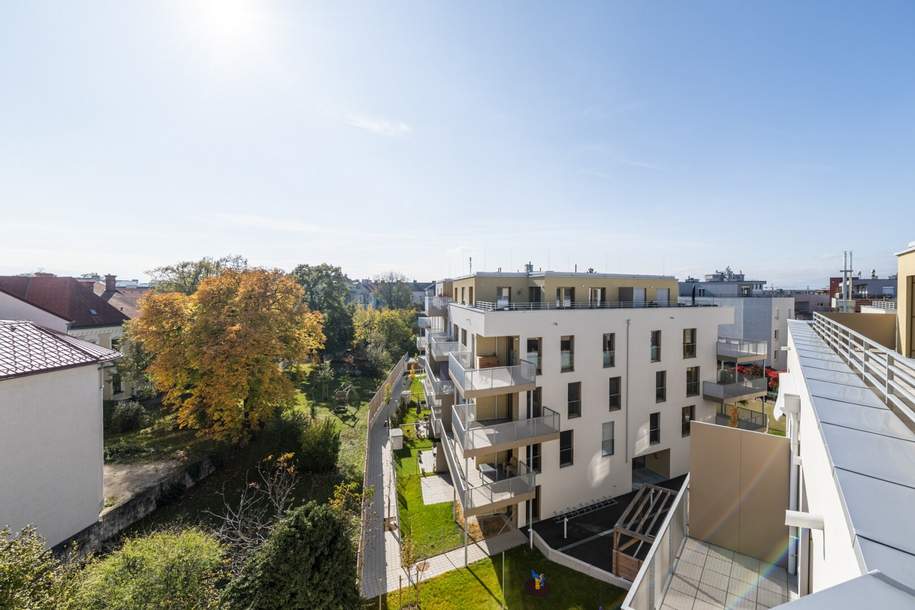 Wunderschöner Erstbezug! Lichtdurchflutete 4-Zimmer-Dachgeschoßwohnung | Tischlerküche | Zwei Bäder | Terrasse mit Weitblick und Privatsphäre, Wohnung-miete, 1.485,00,€, 2700 Wiener Neustadt(Stadt)