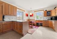 Einzigartige Landwirtschaft mit zwei Wohnhäusern, Wirtschaftsgebäuden, Wald- und Ackerflächen im Lavanttal