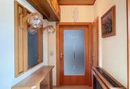 Zweifamilienhaus mit Charme – Top-saniert mit Garten & Pool