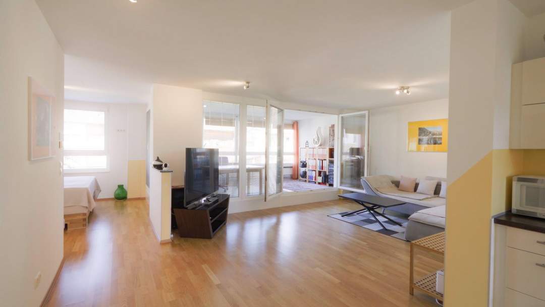 Helle 2,5-Zimmer-Wohnung mit verglaster Loggia und Tiefgarage in Götzens