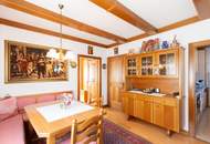 Liebevoll gepflegtes Einfamilienhaus mit viel Garten in ruhiger Lage