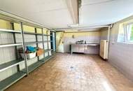 Großzügiges Wohnhaus mit bis vor Kurzem betriebener Tierarztpraxis und vielseitigen Nutzungsmöglichkeiten