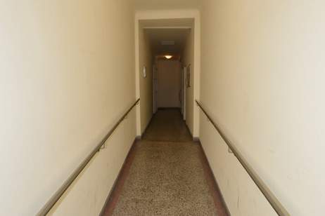 CHRISTOPH CHROMECEK IMMOBILIEN - 1090 WIEN - Renovierungsbedürftige Dachgeschoßwohnung mit Terrasse!, Wohnung-kauf, 345.000,€, 1090 Wien 9., Alsergrund