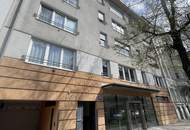 UNBEFRISTET - 2,5-Zimmer-Wohnung mit großer Gemeinschaftsterrasse am Dach in 1120 Wien Nähe Schönbrunn!