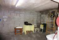 Geräumiges Einfamilienhaus am Stadtrand mit Nebengebäude !