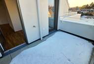 Klimaaktiv Bronze zertifiziert! GOLD für´s Wohnen! Ab ins Dachgeschoss / 3 Zimmer / 3 Terrassen / Viel Lebensqualität! Wärmepumpe und Solaranlage + Naturnahe Gewässer ums Eck!