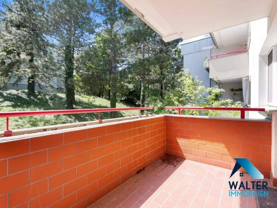 3 Zimmer Eigentum mit Balkon in einer wunderschönen Parkähnlichen Wohnhausanlage
