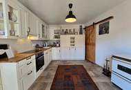 Einfamilien-/Ferienhaus verbindet historischen Charme mit modernem Wohnkomfort mit Burgblick!