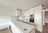 4-Zimmer-Wohnung mit Loggia und einzigartigem Parkblick