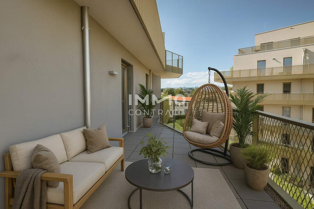 Provisionsfrei: Hirschfeld - Preis jetzt sichern: 3 Zimmer Traum Balkonwohnung von der Sonne geküsst