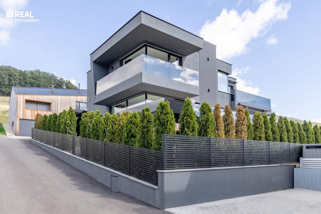 Ein Haus, das den Blick nach außen richtet.