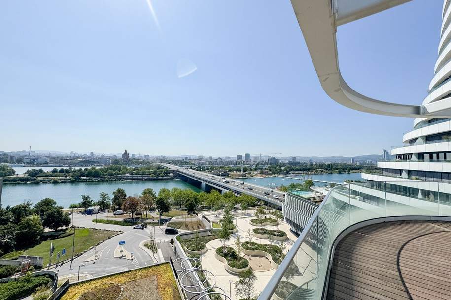 Helle Dachgeschosswohnung mit Panoramablick auf die Donauinsel, Wohnung-miete, 5.290,00,€, 1220 Wien 22., Donaustadt
