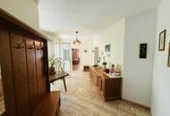 Mehrfamilienhaus, zwei Wohneinheiten, Doppelgarage, 7.337 m2 Grundstück