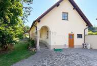 Zwei Einfamilienhäuser auf 2.172 m² Baugrund – vielseitiges Wohnen nahe Bratislava