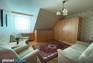 Großzügiges EFH mit eigener Bowlingbahn und Riesengrundstück