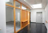 Attraktive Bürofläche mit Innenhof in 1100 Wien zu vermieten!