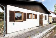 LEBEN WIE DAMALS - ENTZÜCKENDES WEEKENDHAUS II VIEL POTENZIAL II SCHÖNER GARTEN II GARAGE II RUHIGE SIEDLUNGSLAGE II NÄHE FELIXDORF