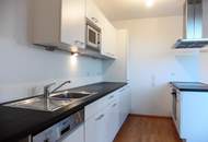 Zieglergasse: Top-moderne DG-Wohnung mit westseitiger Terrasse - Eine Ebene!!