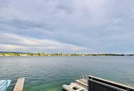 Direkt am See gelegen – in erster Reihe! Traumhaft schönes Grundstück am Neufelder See | Perfekt für einen Neubau