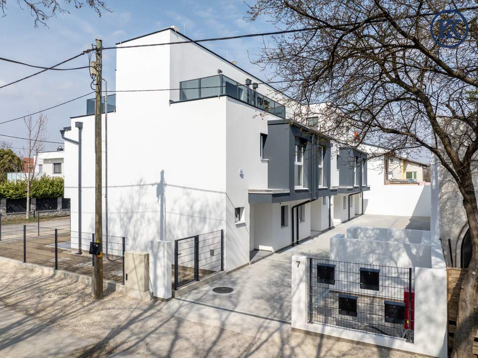 Süßenbrunn: Ihr neues Zuhause zwischen Seeidylle & Golfplatz – Einmalige Kaufchance!