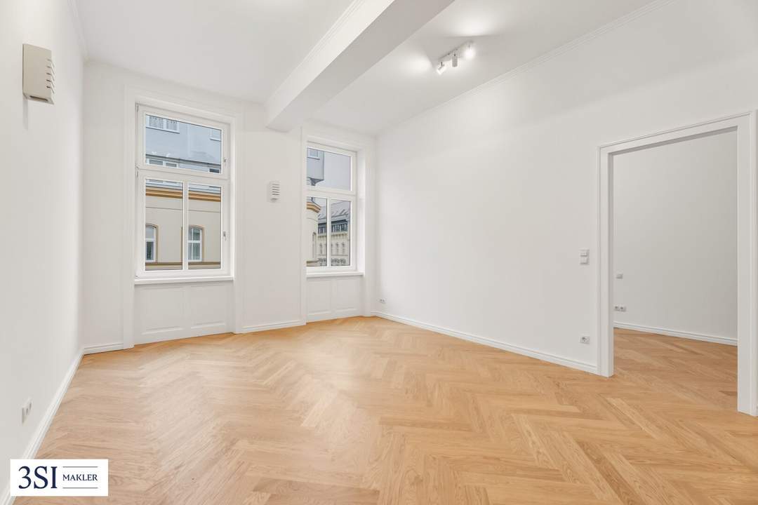 Erstbezug nach Sanierung in begehrter Wohngegend