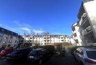 "Wohnung mit Balkon und Parkplatz"