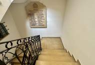 Representatives Büro im Zentrum mit großer Terrasse