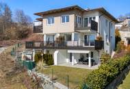 Moderne Doppelhaushälfte mit traumhafter Aussicht