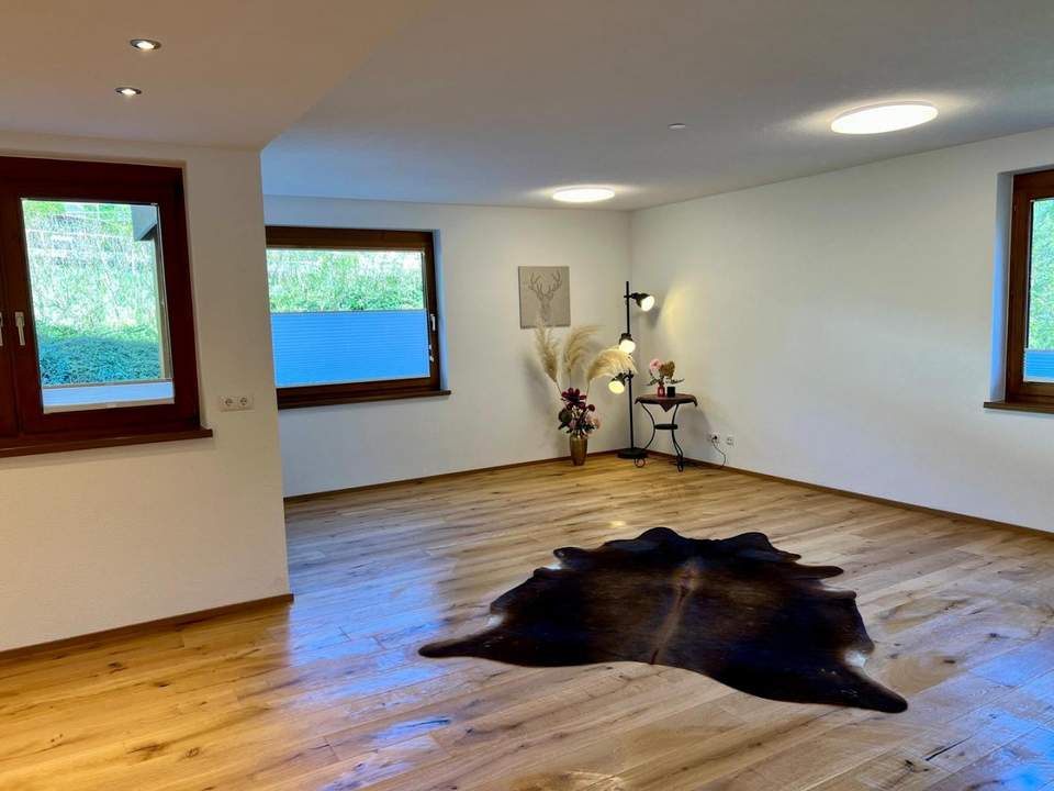 Zeitgemäßer Wohnkomfort: 3-Zimmer-Wohnung mit stilvollen Details!