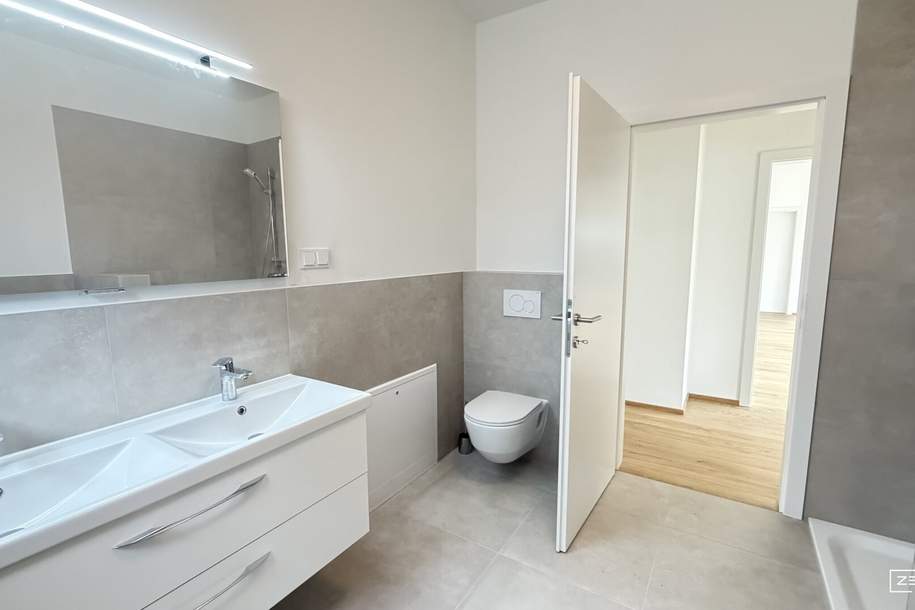 „Licht. Ruhe. Mauer. – Exklusive Dachgeschosswohnung mit uneinsichtiger Terrasse“ | ZELLMANN IMMOBILIEN, Wohnung-miete, 2.500,00,€, 1230 Wien 23., Liesing