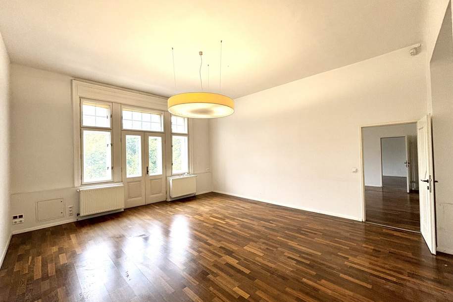 1010! Klimatisierte Bürofläche mit kleinem Balkon in repräsentativem Altbau am Rudolfsplatz!, Gewerbeobjekt-miete, 4.998,59,€, 1010 Wien 1., Innere Stadt