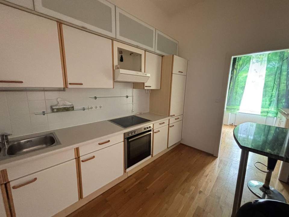 Teilweise möblierte 2-Zimmer-Wohnung mit separater Küche im Zentrum von Gleisdorf
