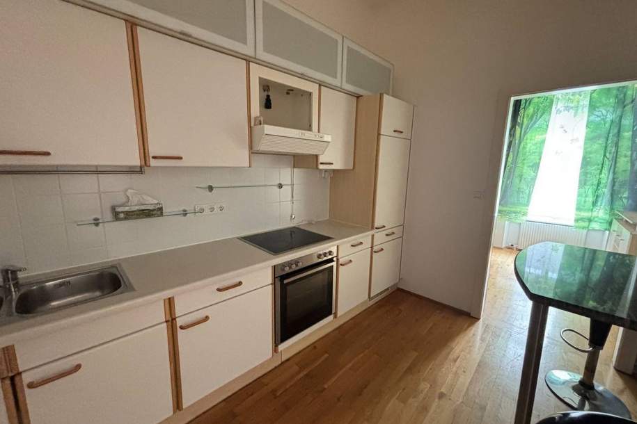 Teilweise möblierte 2-Zimmer-Wohnung mit separater Küche im Zentrum von Gleisdorf, Wohnung-miete, 550,00,€, 8200 Weiz