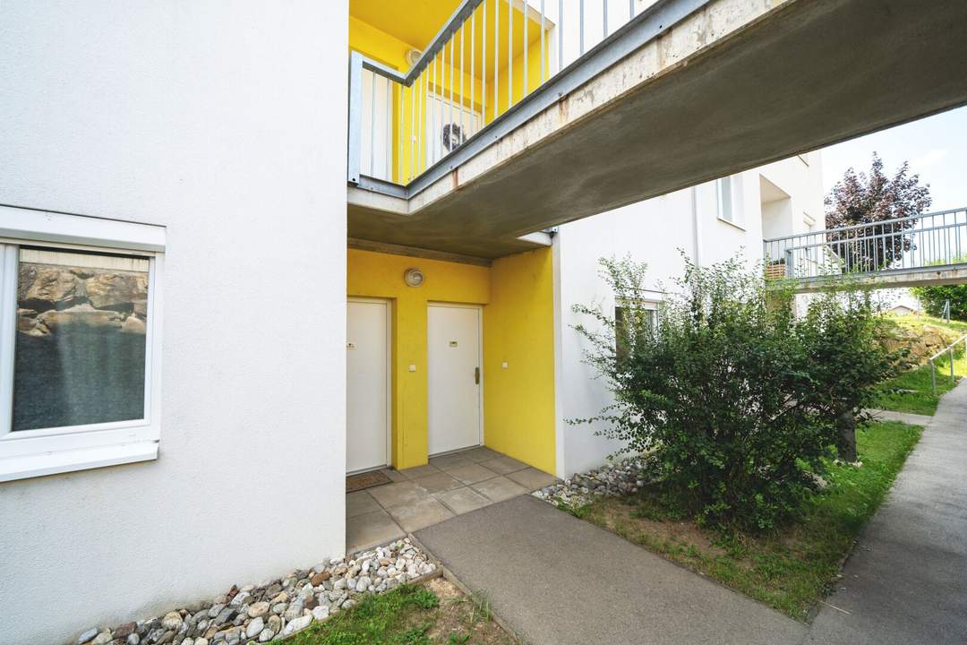 Moderne 2-Zimmer-Gartenwohnung mit Terrasse und Eigengarten in Loosdorf