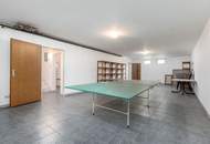 "Familienfreundliches Einfamilienhaus mit Wellnessbad, Sauna, Kachelofen, Fußbodenheizung, großem Garten und Doppelgarage in Tulln"