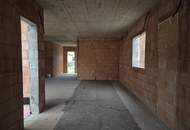 BUNGALOW MIT GARAGE IM ROHBAUZUSTAND - NACH IHREN IDEEN FERTIGSTELLEN