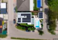 **Private Wohlfühloase mit Pool, Wintergarten & unverbaubaren Blick ins Grüne**