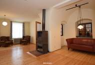 Wohnhaus mit uneinsehbarem großen Garten im Zentrum von Kilb