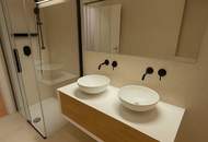 Zeitlose Eleganz trifft modernen Wohnkomfort – stilvoll sanierte 3,5-Zimmer-Altbauwohnung mit Designküche, zwei Außenflächen &amp; Toplage nahe dem Türkenschanzpark