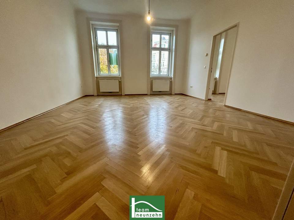 Altbau-Flair am Fuße der Hohen Warte! Neben dem Setagayapark! Gute Anbindung ins Stadtzentrum! Saniertes Altbau-Zinshaus!