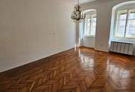 "Jetzt Preisreduzierung!" Wohnen und/oder arbeiten in großzügiger-teilsanierter 4 Zimmer-Altbau-Wohnung an der Linzer Herrenstraße