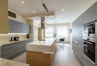 LUXUSVILLA IN 1210 WIEN | POOL | EXKLUSIVE GRÜNRUHELAGE | NÄHE UNO CITY &amp; DONAUPARK | MAXIMALE PRIVATSPHÄRE