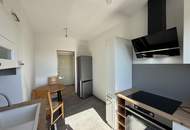 3-Zimmerwohnung befristet auf 10 Jahren im Erstbezug nach Generalsanierung // 3-room apt, lim. for 10 y rent, first occup. after complete renov. //