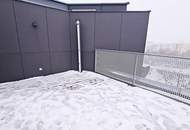 FERNBLICK, DACHGESCHOSS, 102 m2 Maisonette, 3 Zimmer, Komplettküche, Wannenbad, Parketten, Innstraße