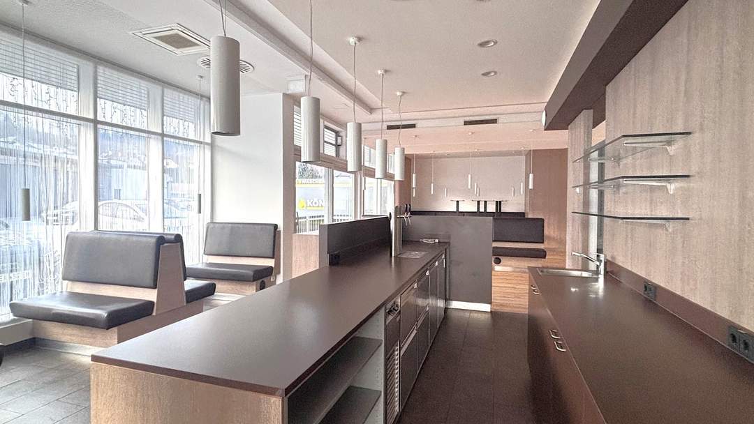 Café/Bistro/Verkaufsladen in frequentierter Lage