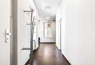 Eine ganze Etage im Haus mieten! Ideal als WG oder für eine Familie!