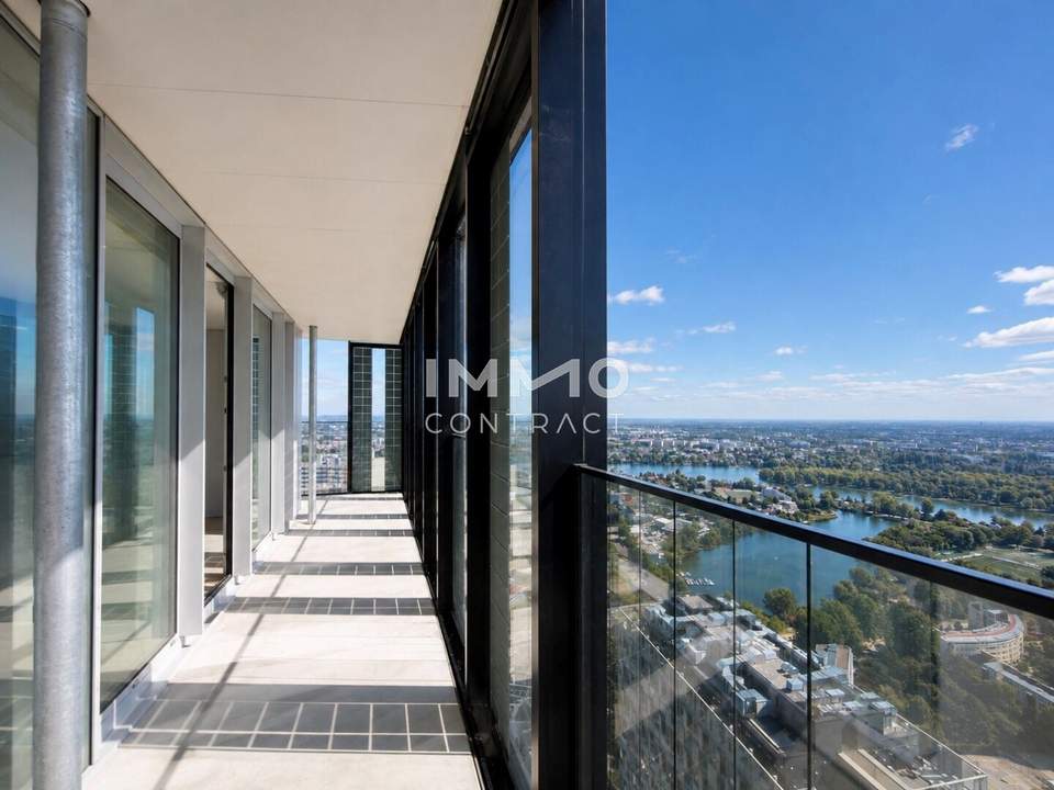 44. Etage mit 39m2 Loggia: Erstbezug - Hoch oben mit Weitblick: DC2 Tower
