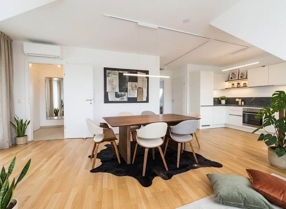 Moderne 2 Zimmer DG-Wohnung mit Klimaanlage, Terrasse und hochwertiger moderner Ausstattung