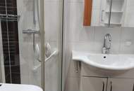 Frisch Renovierte 2-Zimmer Wohnung mit Loggia